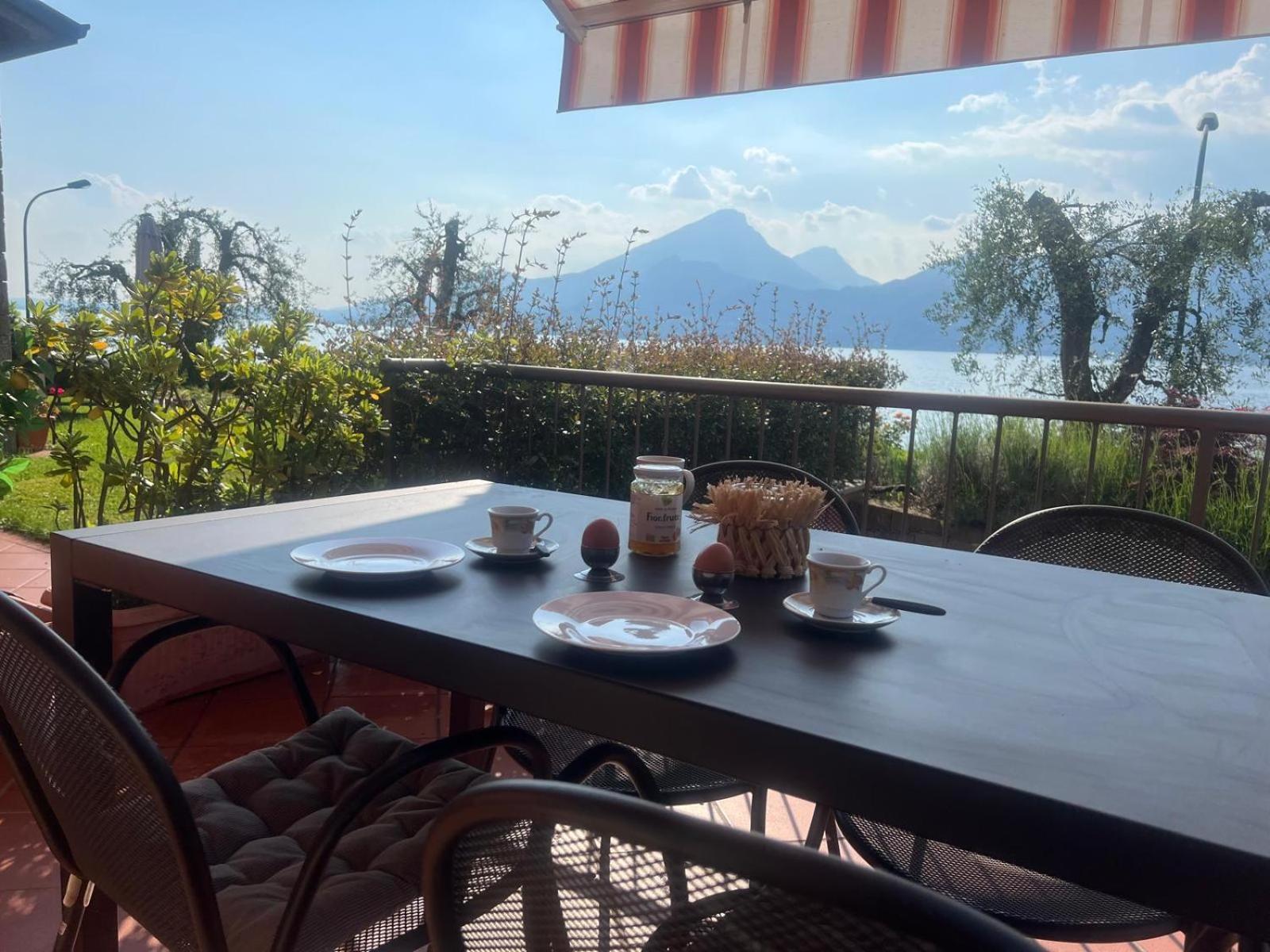 Residence Villa Al Lido Brenzone sul Garda Exterior foto