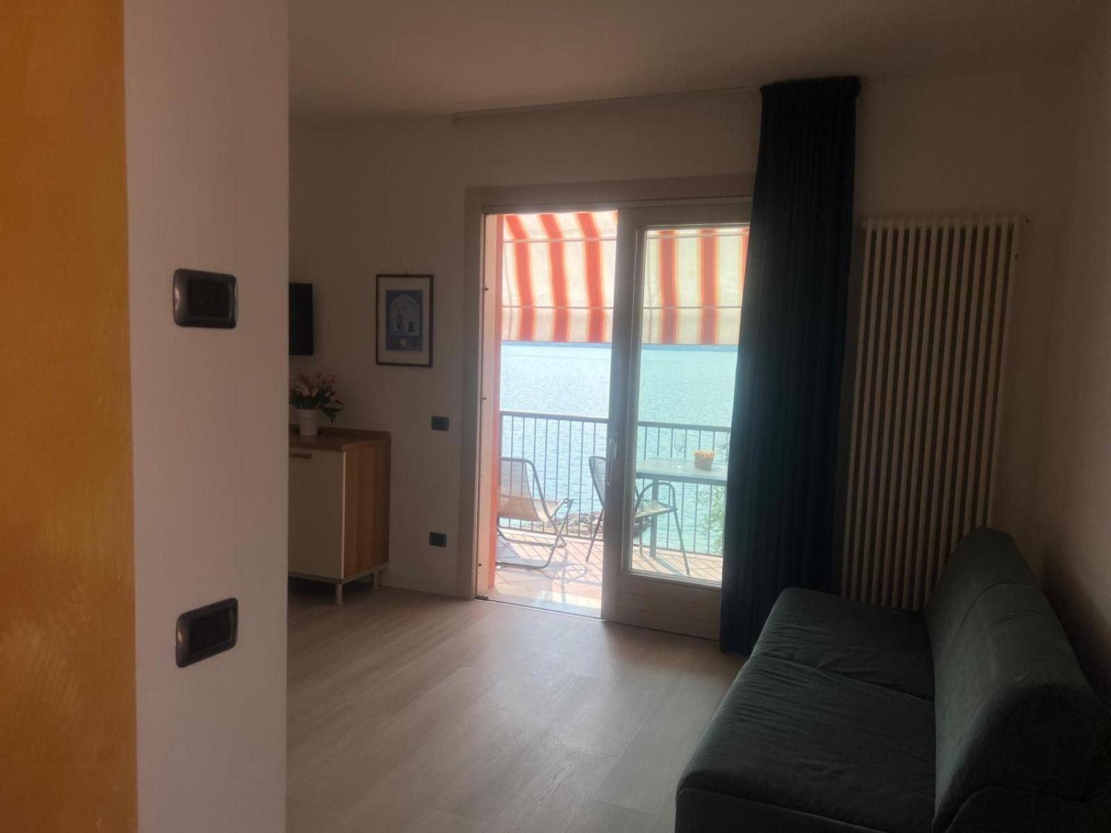Residence Villa Al Lido Brenzone sul Garda Exterior foto