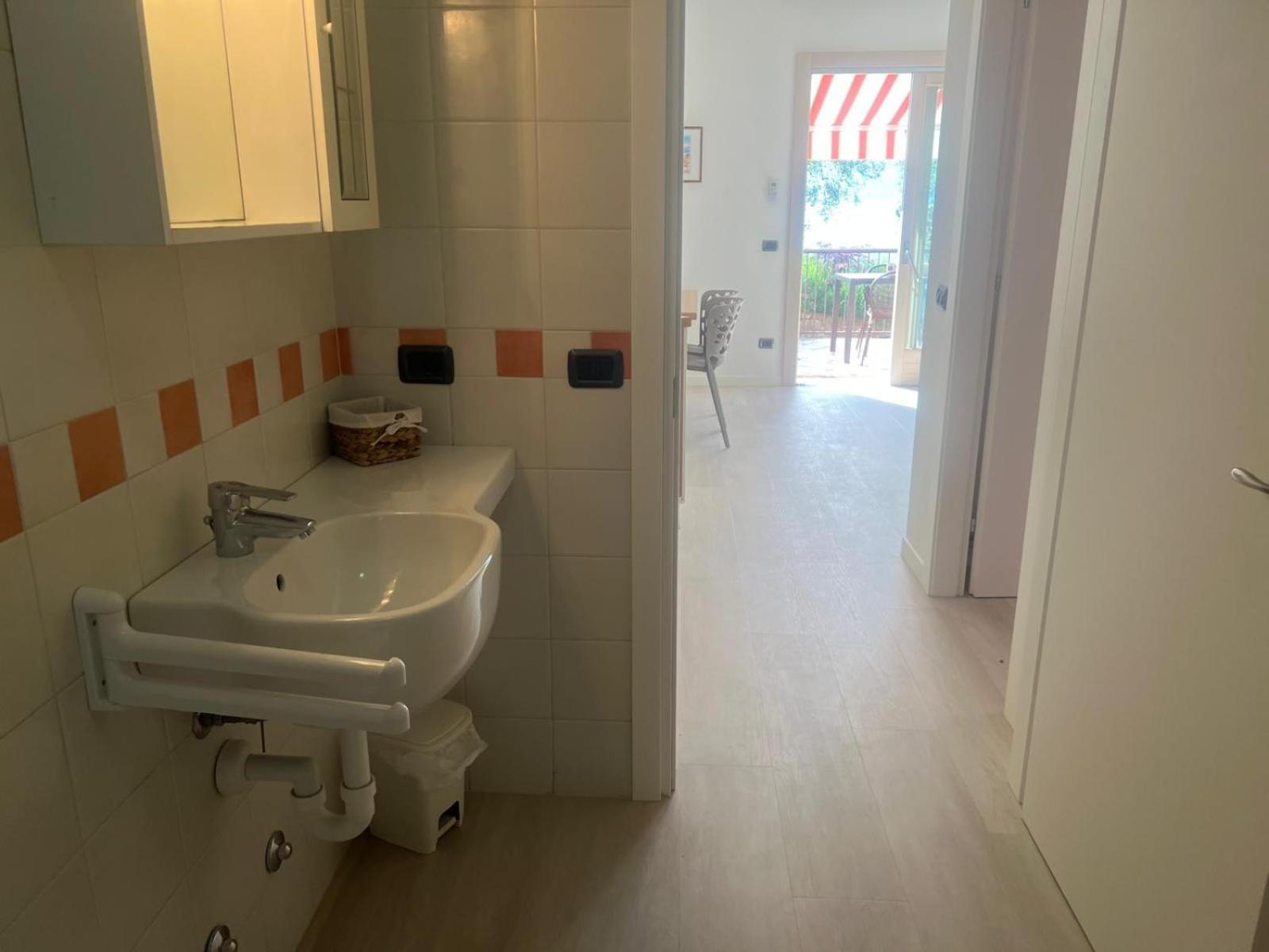 Residence Villa Al Lido Brenzone sul Garda Exterior foto